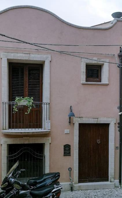 Casa All'Annunziata Termini Imerese Eksteriør billede